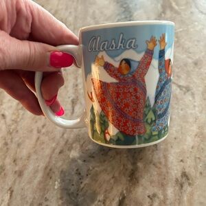 Alaska Themed Ceramic Mug - Multicolor